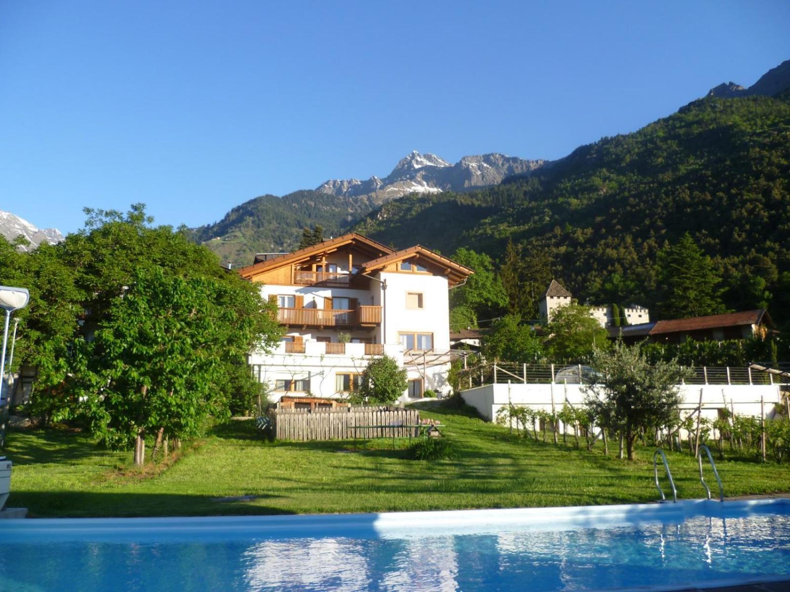 Froehlichhof Wohnung Apfelbluete Lagundo Bagian luar foto